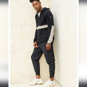 Alo Yoga Cargo Field Pant